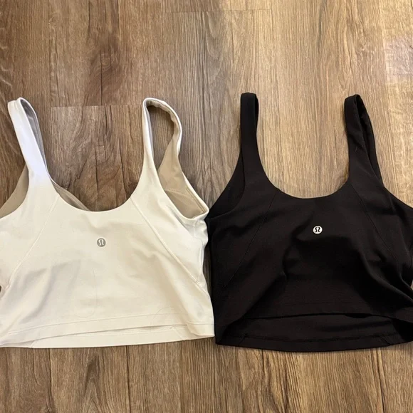 Women's Lululemon Black and White V-Neck Crop Tops - Picture 2 of 2